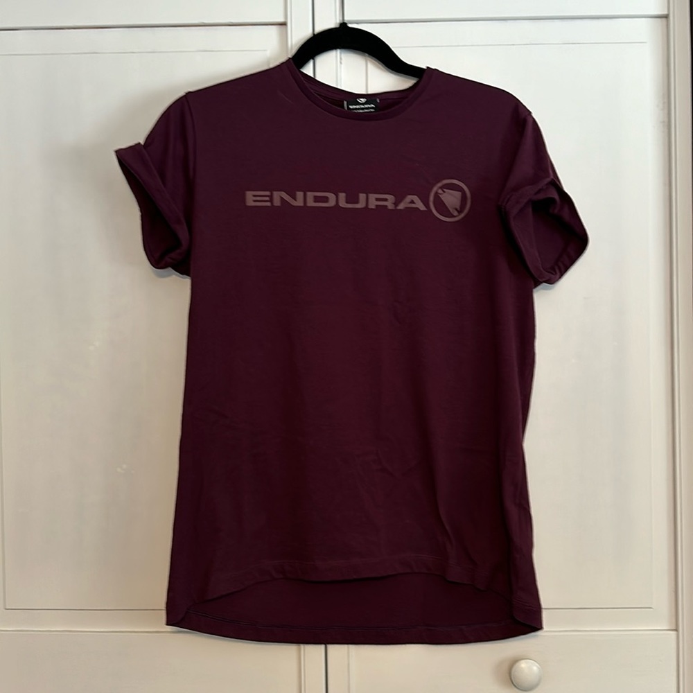 Endura bicycles T-shirt